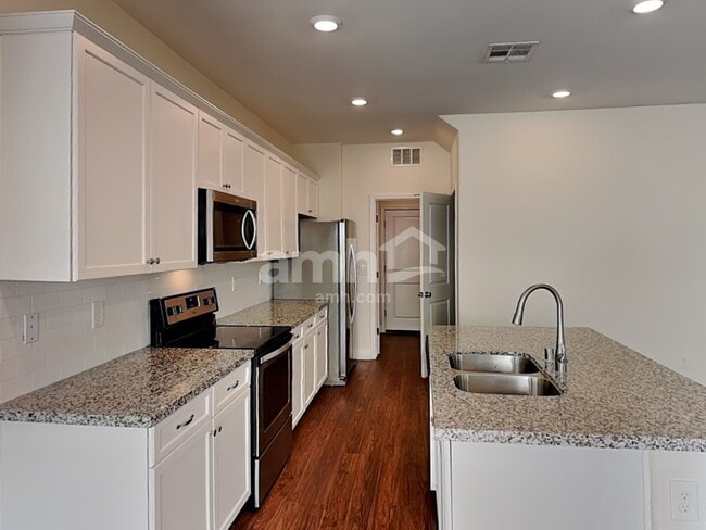 Photo - 9270 Baylee Bay Ct