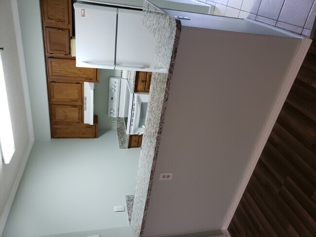 4015 Fairway Dr Unit 303
