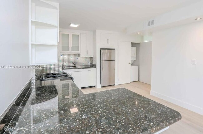 Photo - 301 Jefferson Ave Unit 3A