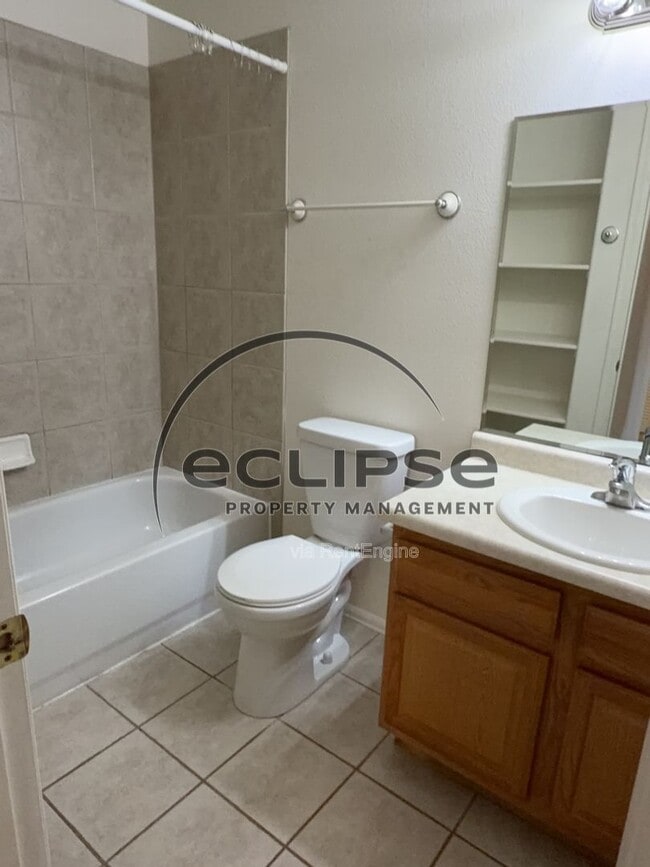 Photo - 493 Coronado Way Unit A
