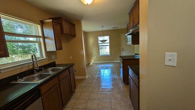 Photo - 1013 Vestal St