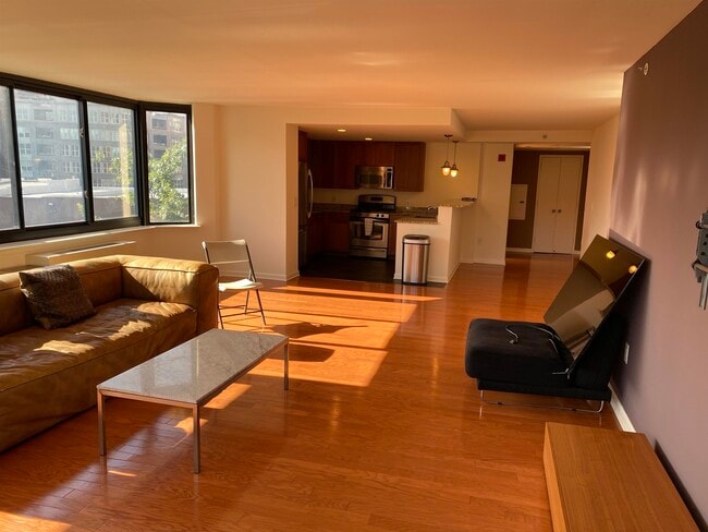 Photo - 700 Grove St Unit 4F