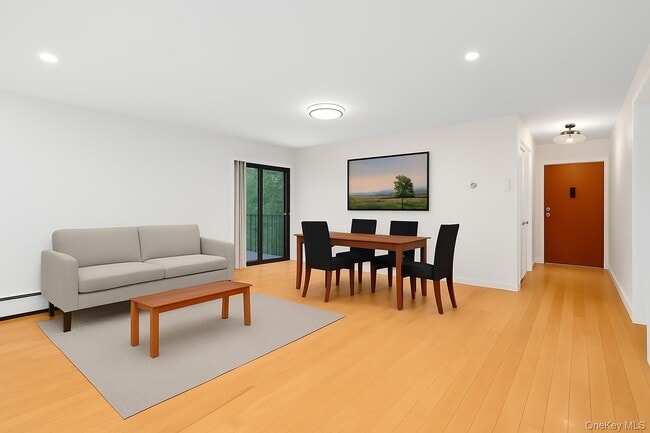 Photo - 500 Central Park Ave Unidad 221