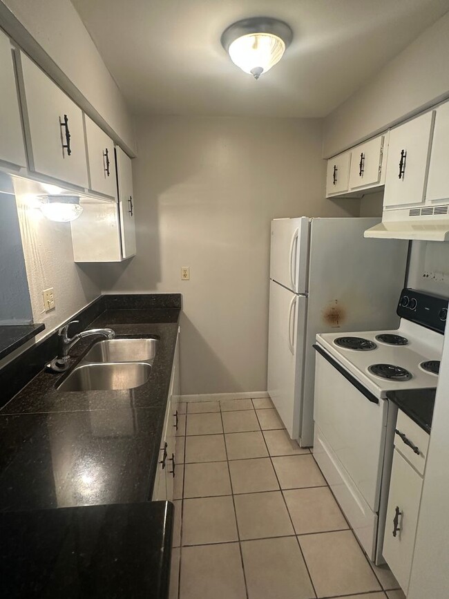 Photo - 1BD/1BA Condo located on the Germantown/Memphis Line! Unit 4