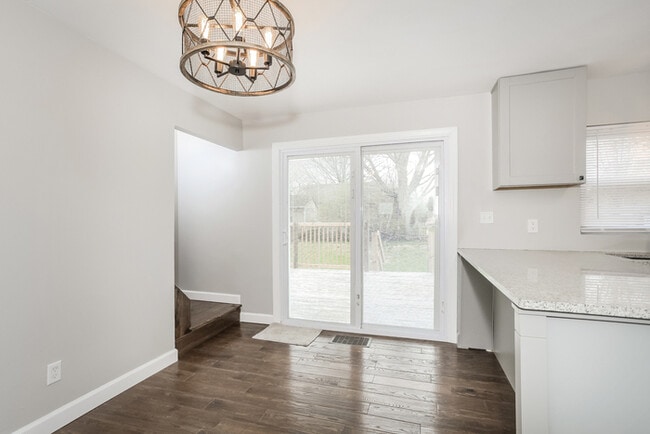 Photo - 3437 Eyrich Rd