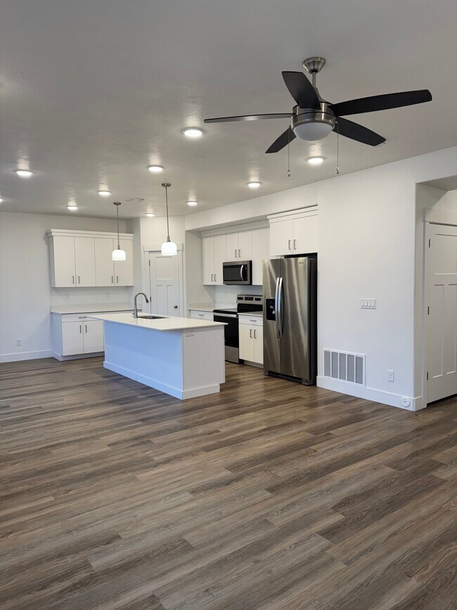Photo - 1022 Jaylee Dr
