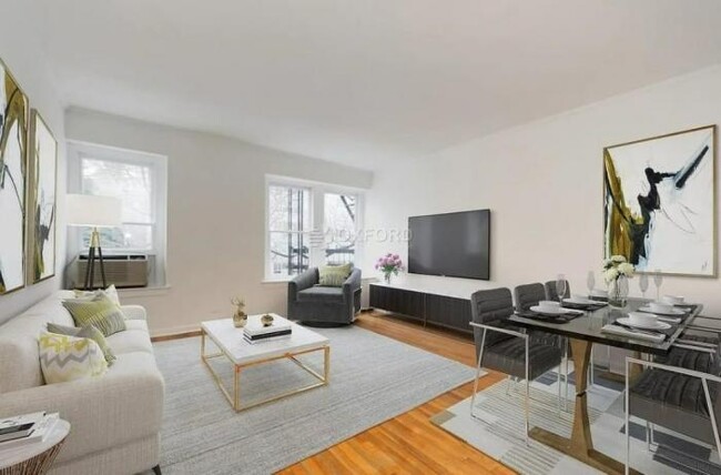 Building Photo - 0 bedroom in Manhattan NY 10065 Unit 302 Rental