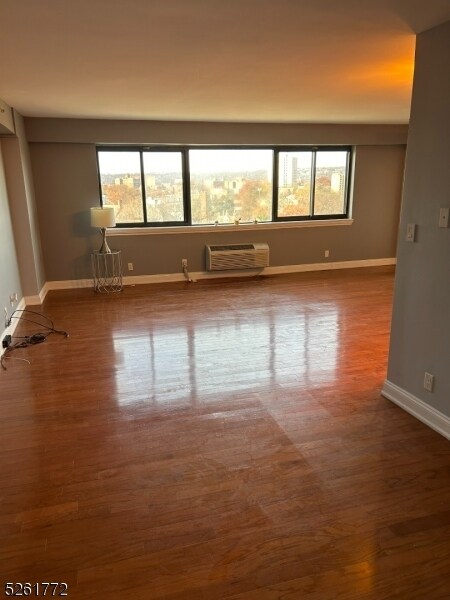 60 Parkway Dr Unit 12J