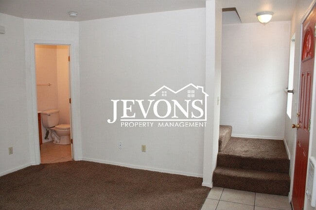 Photo - 309 N Naches Ave Unit 4
