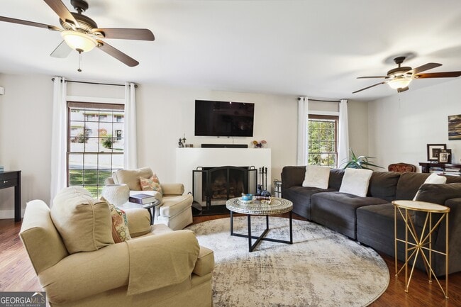 Photo - 515 Rock Shadow Ct