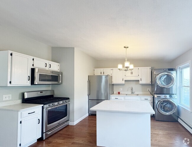 Building Photo - 209 London St Unit #2 Rental