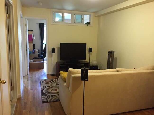Building Photo - 4138 66th St Unit 1b Rental