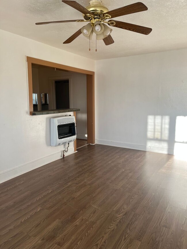 1 bedroom/1 bath apartment in Elko - 1 bedroom/1 bath apartment in Elko