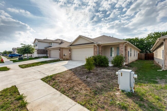 Photo - 250 Granary Dr