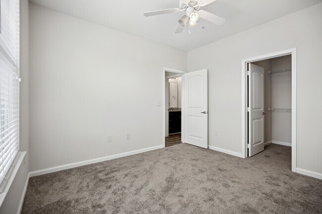 Photo - Pavilion Village