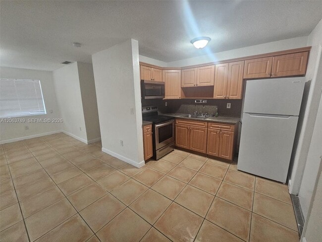 Photo - 4785 NW 2nd St Unit 4787