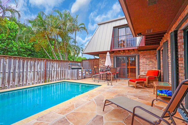 Photo - 1420 Ocean Way