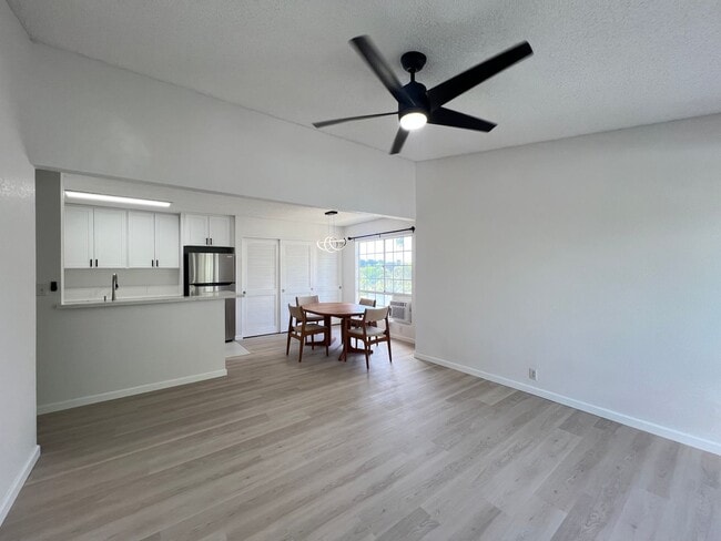 Photo - Crosspointe #12T