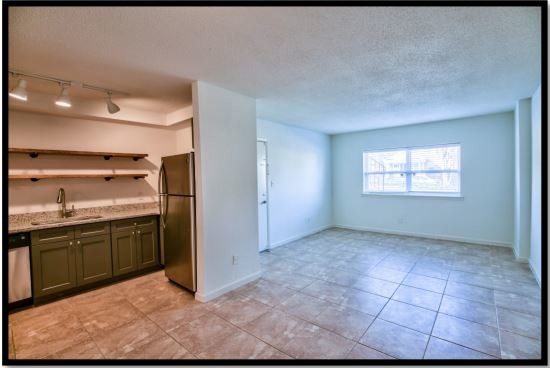 1Bed 1Bath Dining - Midtown Place Apartments