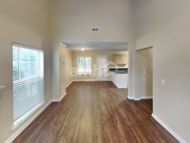 Photo - 2253 Joann Dr
