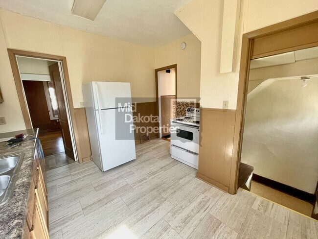 801 W 5th Ave Unidad House