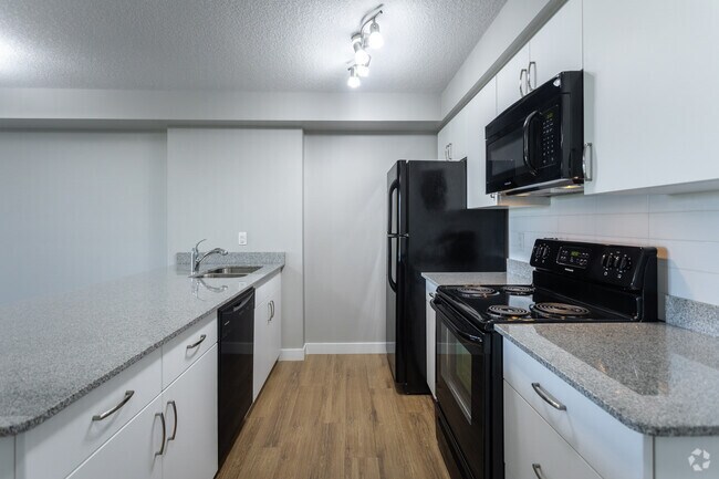 1BR, 1BA - 646SF - Harmony