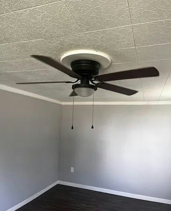 Photo - 1600 S Oak Ave House