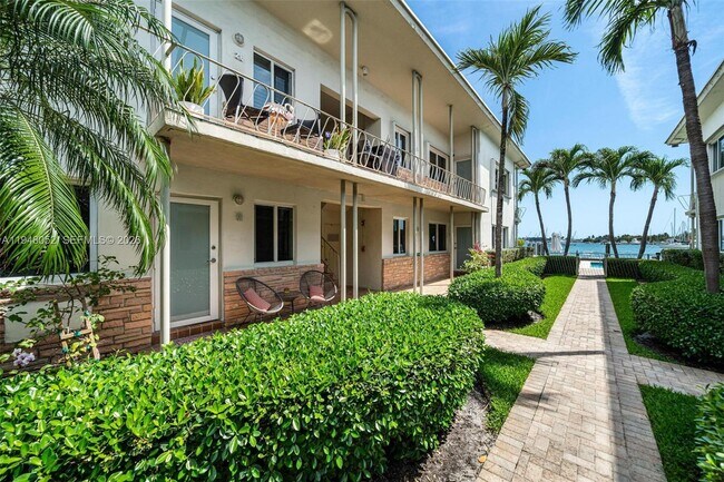 Building Photo - 1130 Venetian Way Unit 1E