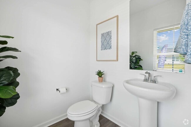 Building Photo - Retreat at New Riverside Rental
