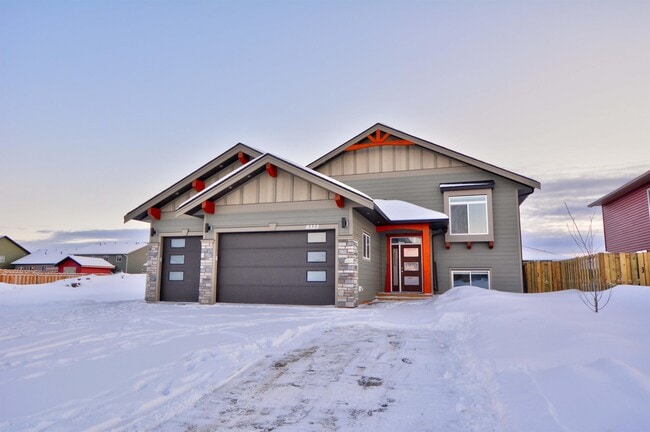 Building Photo - 8323-A-8388 88 Ave Unit F49  A