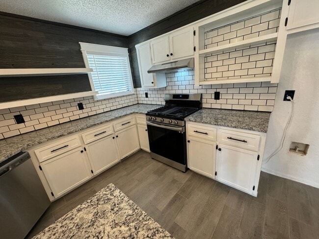 Photo - Cute Northwest OKC Home