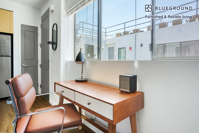 Photo - 3638 Motor Ave Unidad SI FL6-ID808