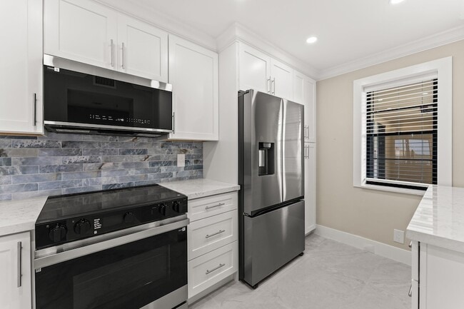 Photo - 14476 Amberly Ln Unit 704