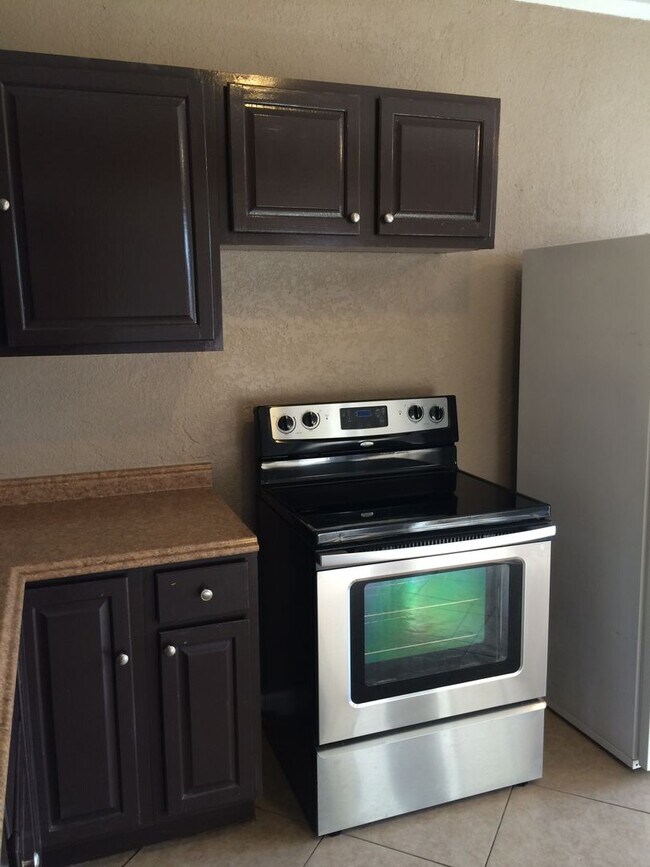 203 Gorman Unidad C