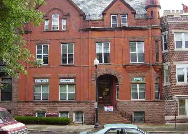 Building Photo - 479 State St Unit 7