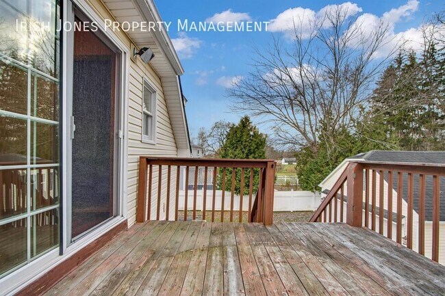 Photo - 479 Lake Ave Unit Apt. 2