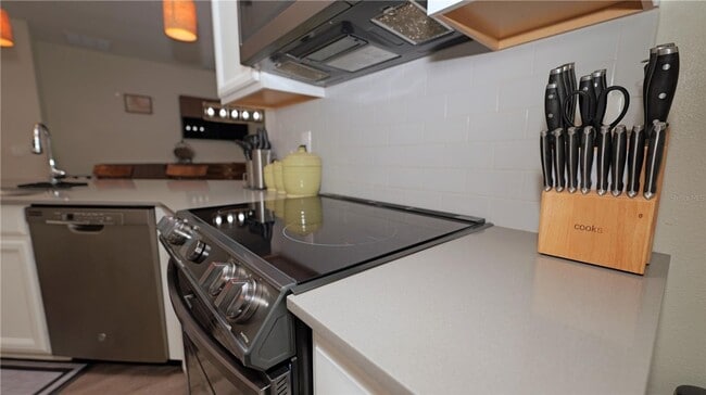 Photo - Magnetite Loop Unidad Main House