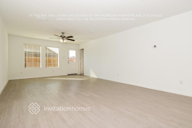 Photo - 1407 Merlin Blf St