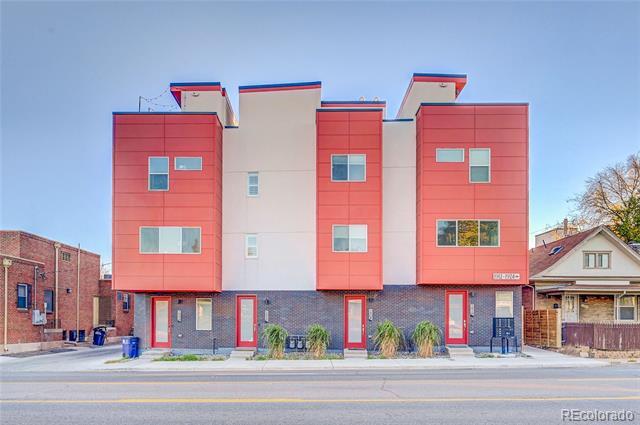 Building Photo - 1914 W 38th Ave