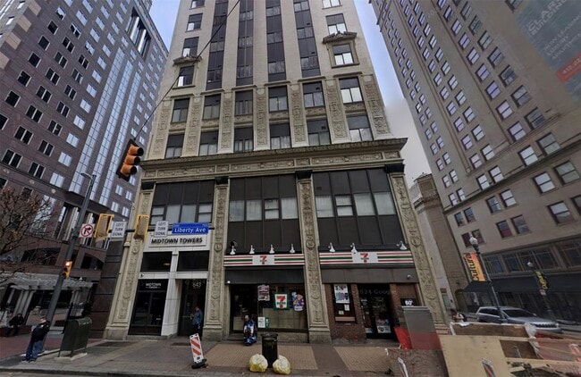 Photo - 643 Liberty Ave