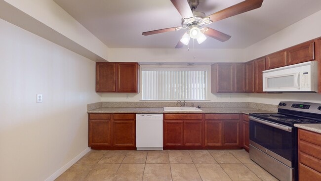 Photo - Desert Villas Unit 103