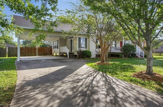 Photo - 508 Foreman Dr