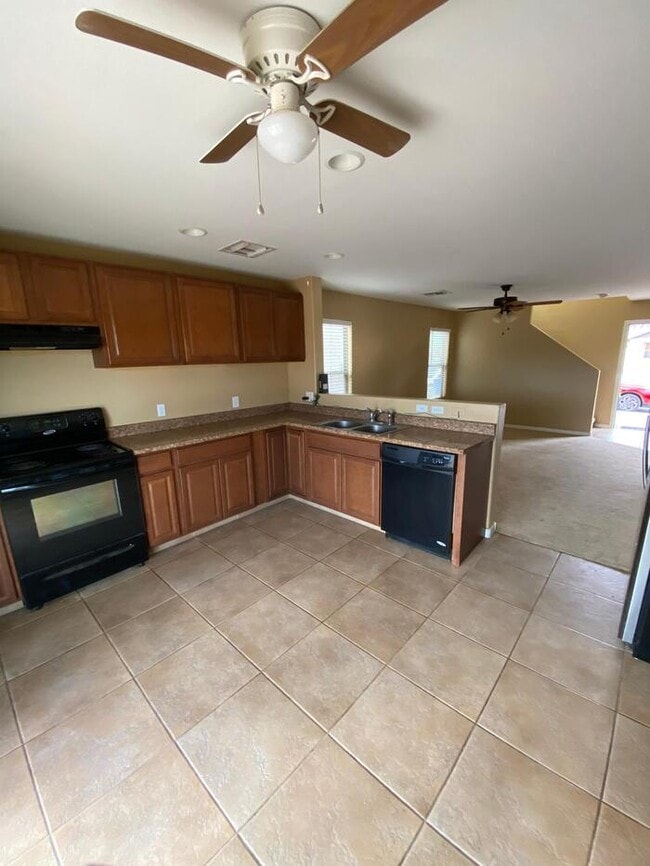 Photo - 7047 S Ladys Thumb Ln