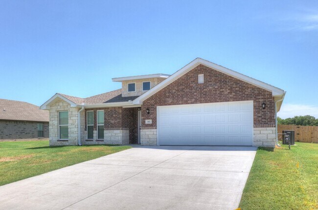 802 Delaney Dr