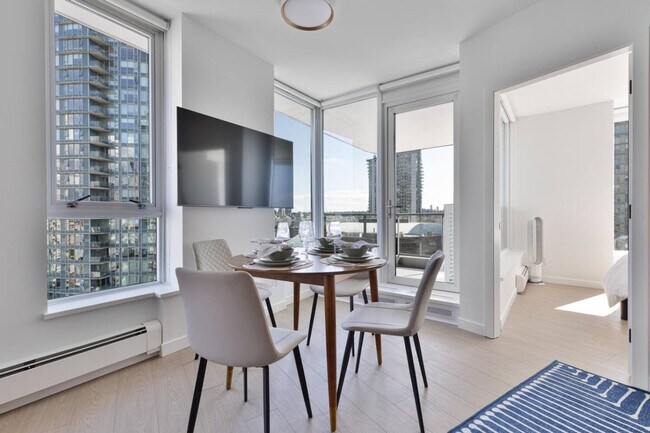 Photo - 188 Keefer Pl Unit ID1261994P