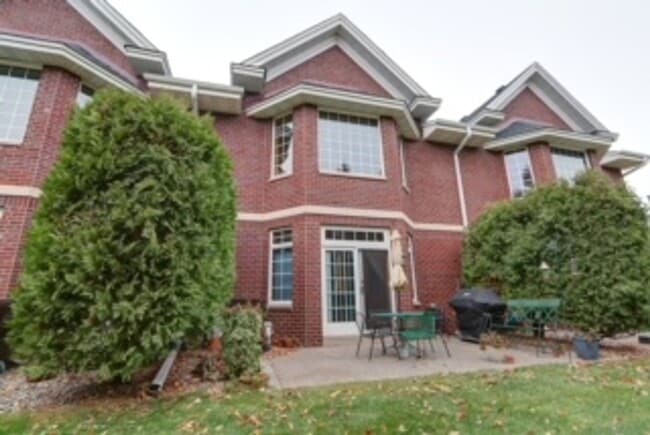 Photo - Updated town home in Dancing Water Communi...