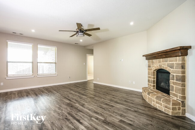 Photo - 1127 Bantham Wy