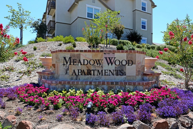 Meadow Wood At Alamo Creek Apartments For Rent in Danville