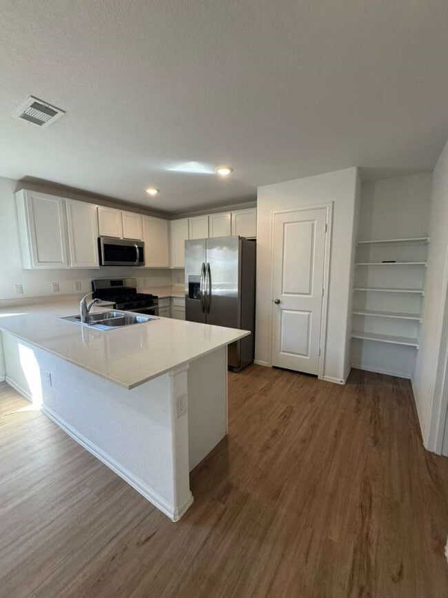 Photo - 22003 Birchwood River Trl