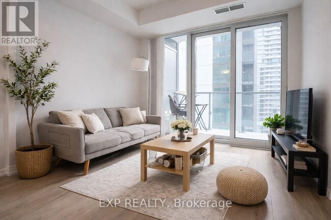 Photo - 28 Widmer St Unit 3323